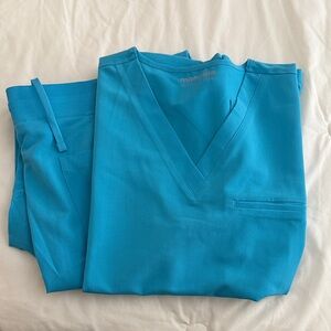 Mandalay Women's V-Neck Scrub Top and Pants Set - Turquoise